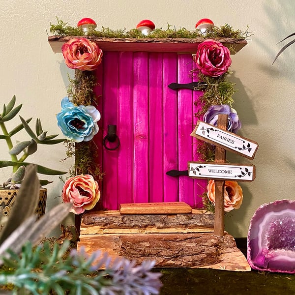 Pink Flower Fairy Door