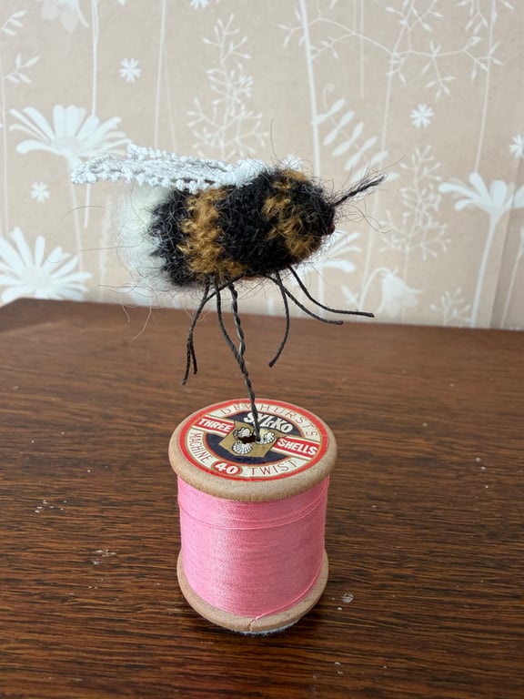 Mini Bobbinbee - Crochet Bee on a vintage wooden bobbin