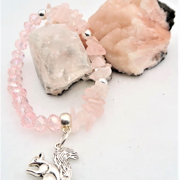 Rose Quartz and Electroplated Facetted Glass Bead Stretch Bracelet. 
