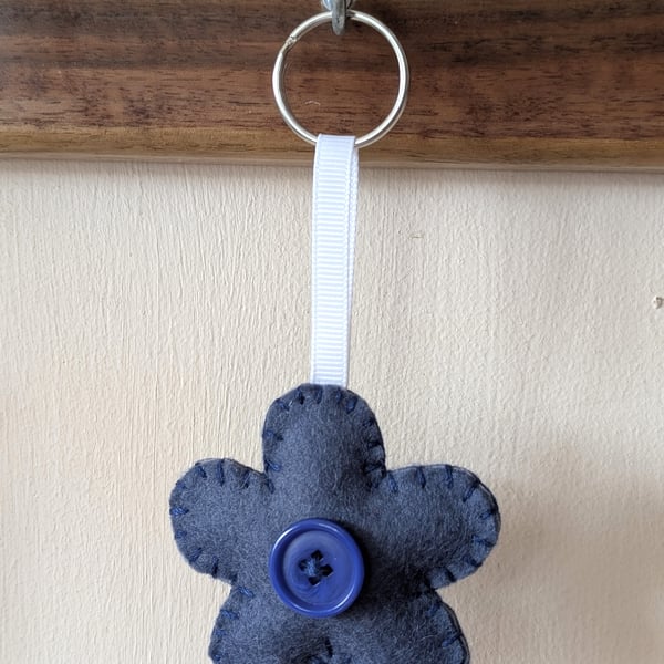 Handmade handsewn felt flower keyring - dark blue