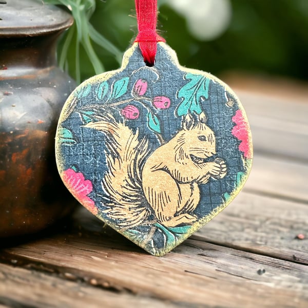 Rustic Squirrel Baubles