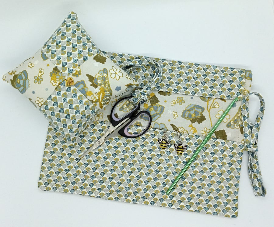 Crochet hook wallet 196B