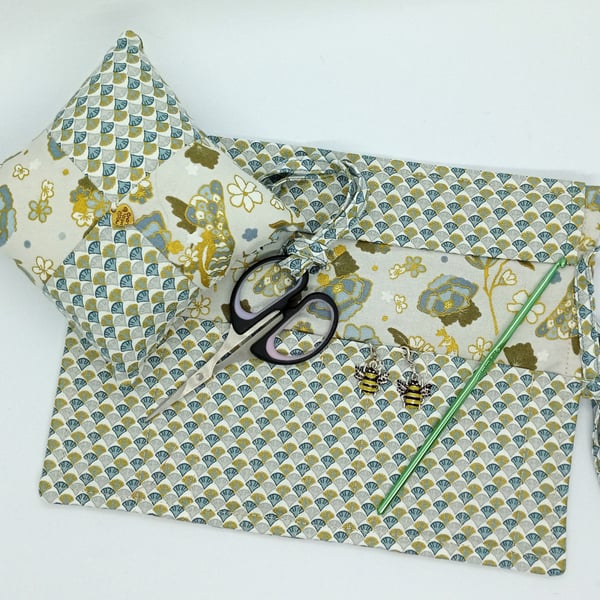 Crochet hook wallet 196B