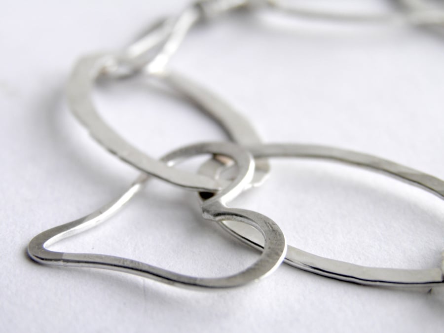 Silver Bracelet Oval Link Heart