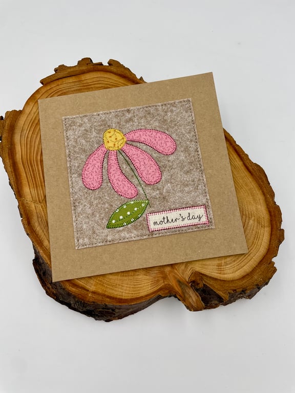 Pretty pink appliqué daisy flower Mother's Day card