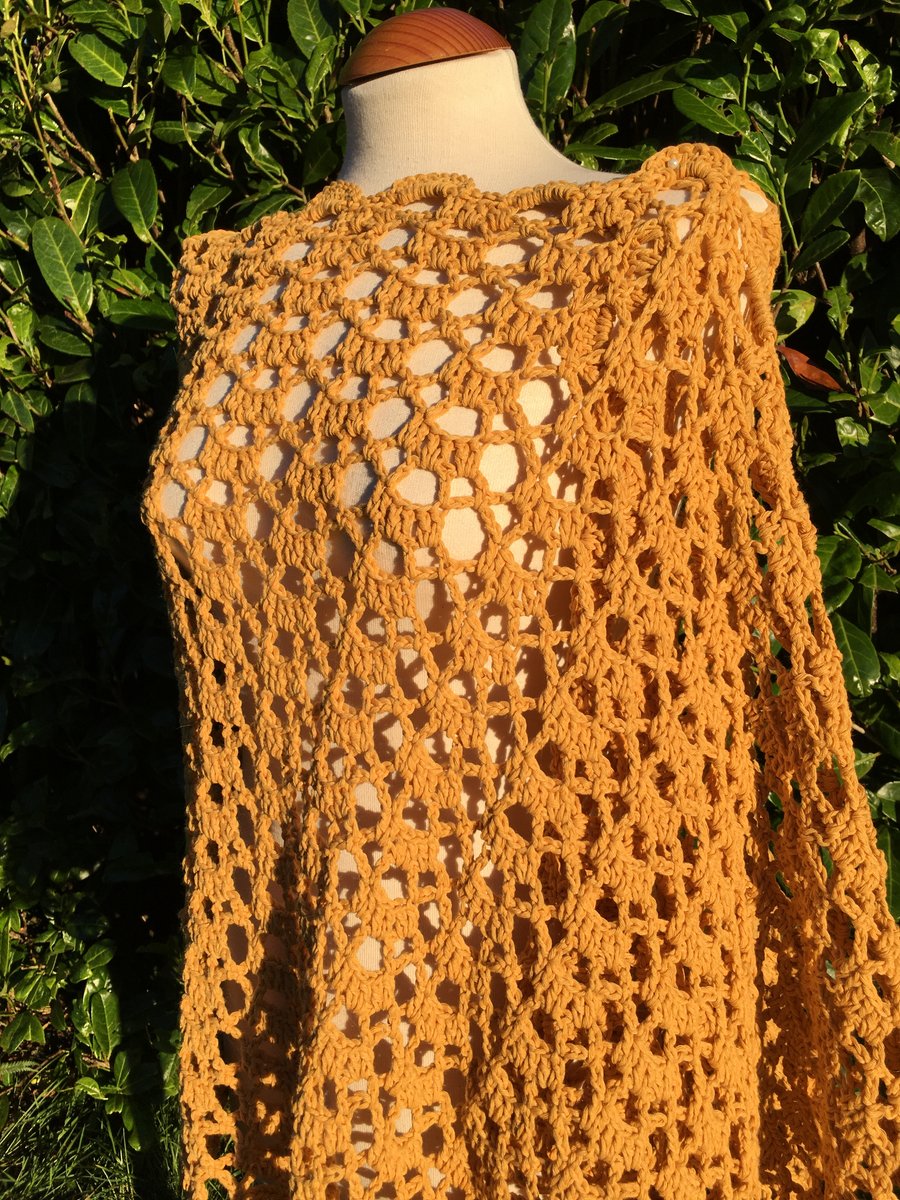 Amelia shawl hand crafted in Gold colour cotton