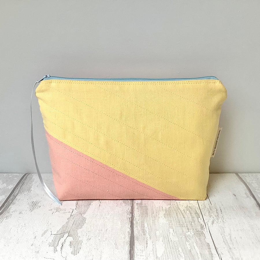 Cosmetic Bag - Pastels - Linen Mix
