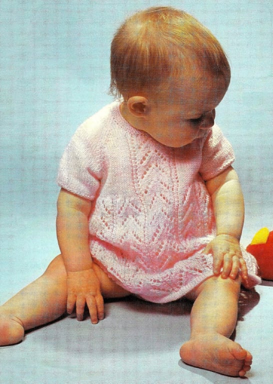 VINTAGE KNITTING PATTERN Babies Dress
