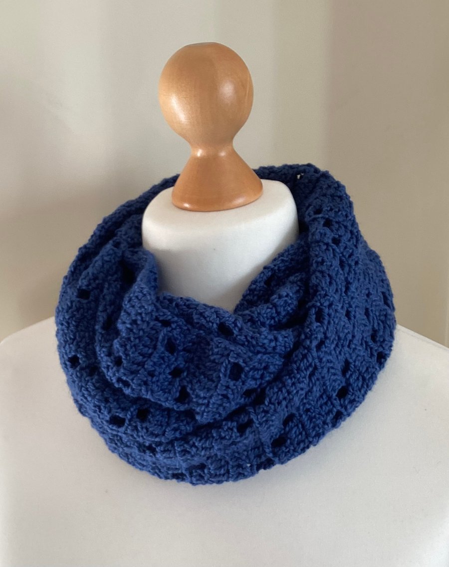 Infinity circle scarf in wool &silk blend colour Regal Blue