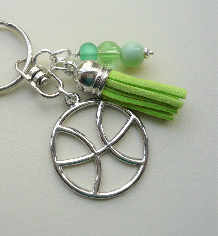 Pisces The Fish Star Sign Zodiac Tassel Keyring or Bag Charm  KCJ2411