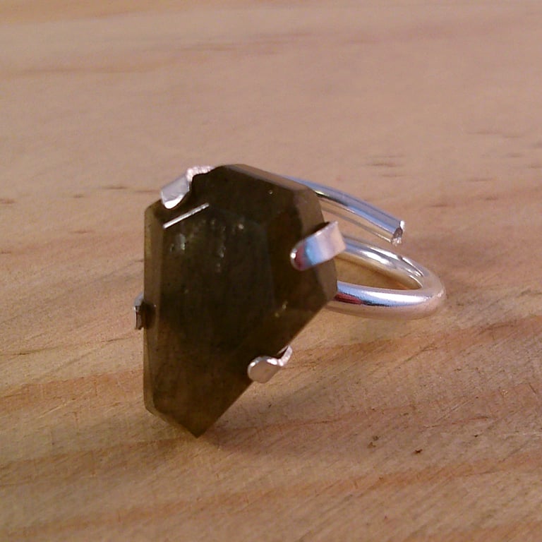 Sterling Silver Labradorite Coffin Adjustable Ring (SKU060525)