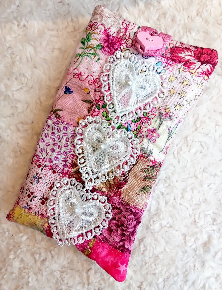Scrappy Shabby Chic Patchwork quilted embellished fabric MOBILE PHONE sleeve