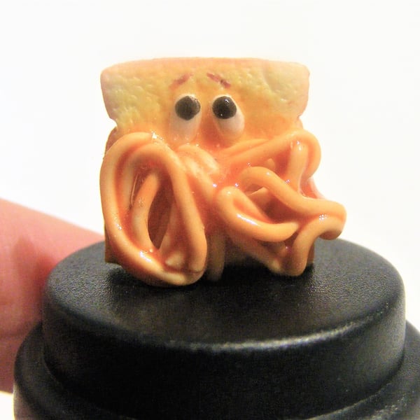 Pet Spaghetti on toast, Comfort food, Toast, Retro food
