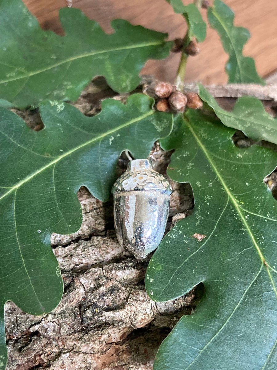 Solid silver acorn pendant