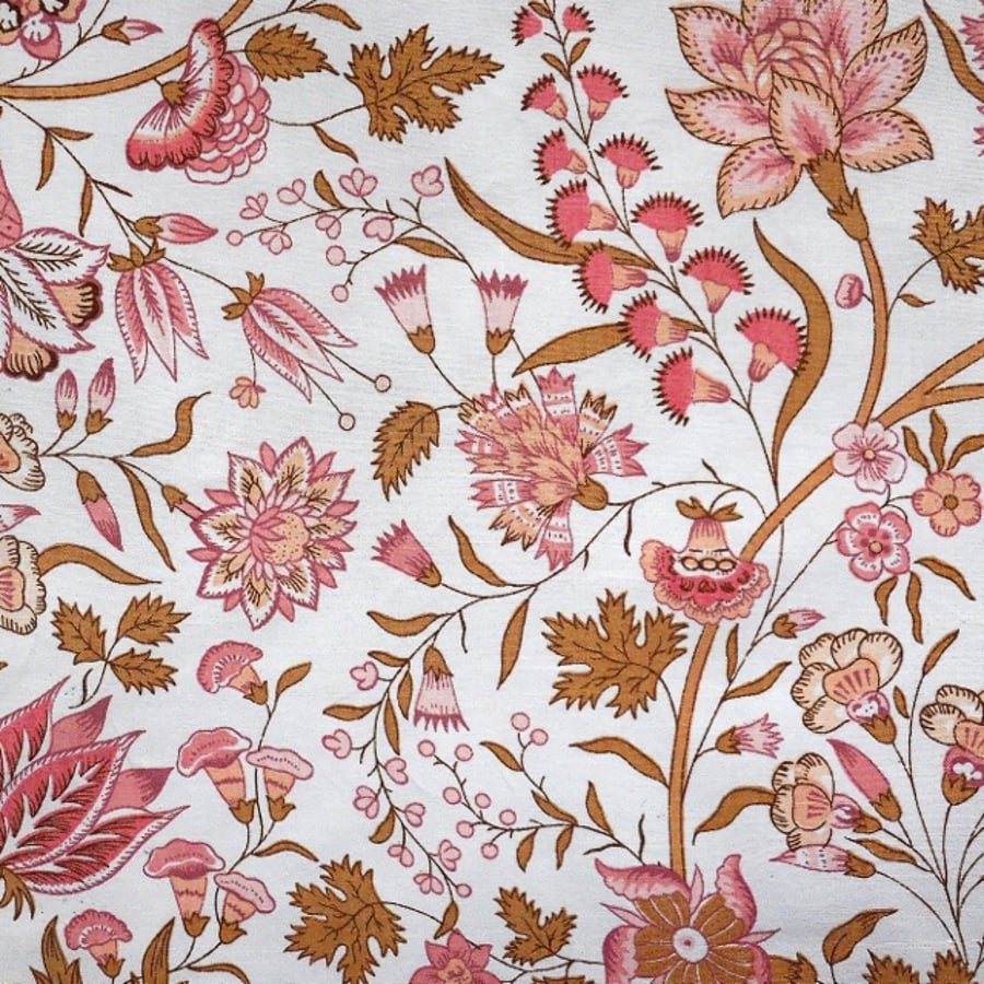 Pretty Cottage Core PINK Floral KANDAHAR Sanderson 70s 80s Vintage Fabric