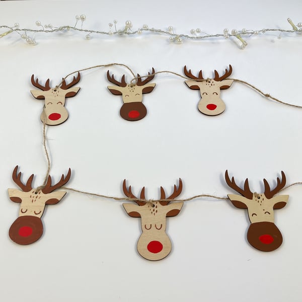 Reindeer Rustic Christmas Garland