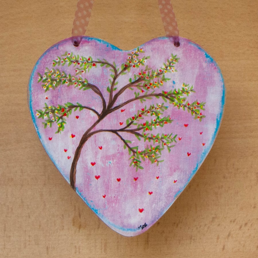 Hand-painted Wooden Heart Hanging Decoration Love Blossoms