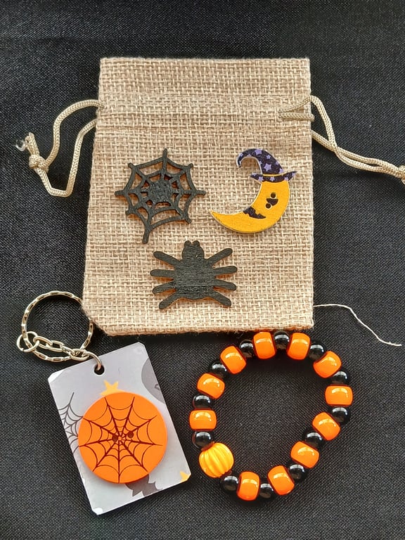 Handmade Halloween bracelet and keyring 