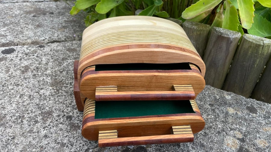 Harmony – Soft Curves and 2 Drawers, the Perfect Blend of Style and Functionalit