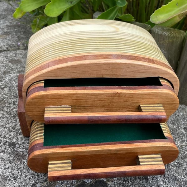 Harmony – Soft Curves and 2 Drawers, the Perfect Blend of Style and Functionalit