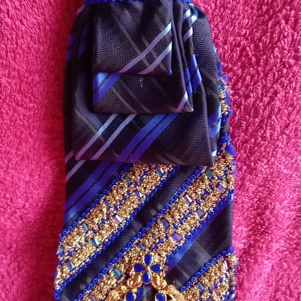 Feminine Boho Blue Striped Statement Necktie Tie Necklace Jabot