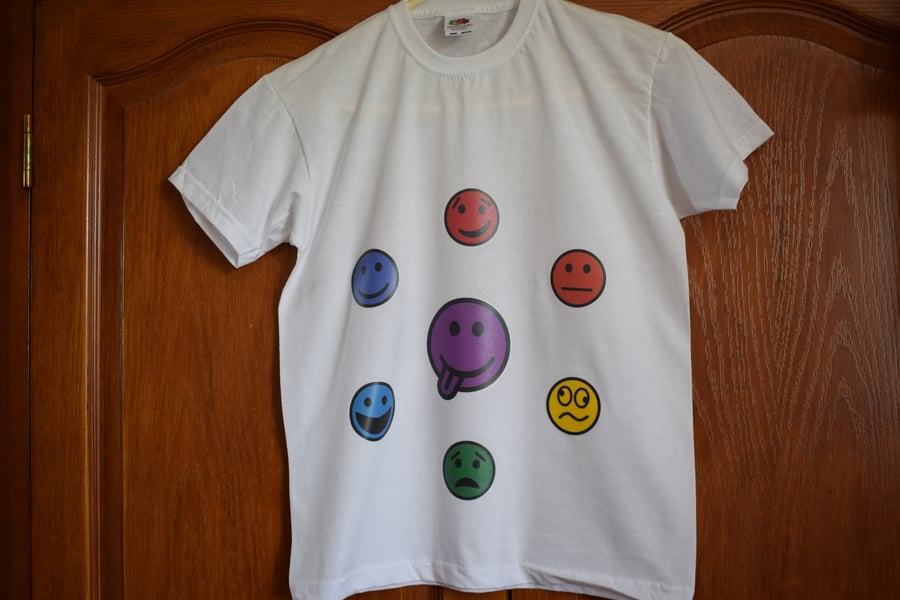 Emoji Inspired T-shirt Sizes From Age 5 up to 11