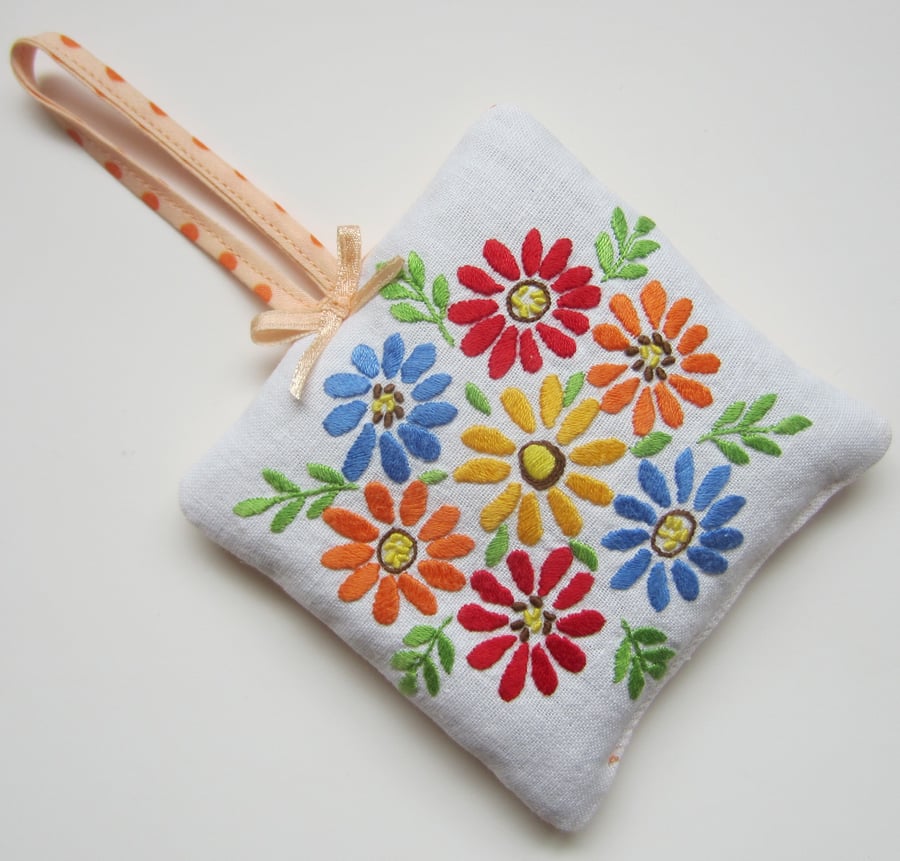 Vintage Flower Embroidered Lavender Bag