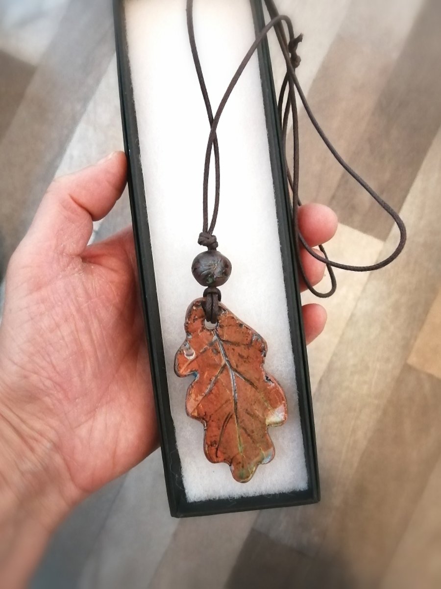 Oak Leaf Pendant Necklace  1