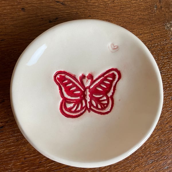 Butterfly embossed ceramic dish