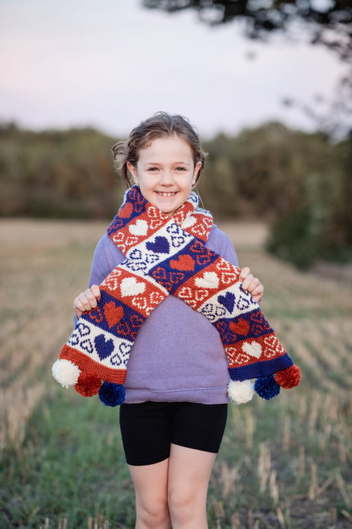 Klara Heart Scarf Knitting Pattern