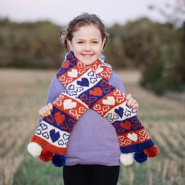 Klara Heart Scarf Knitting Pattern