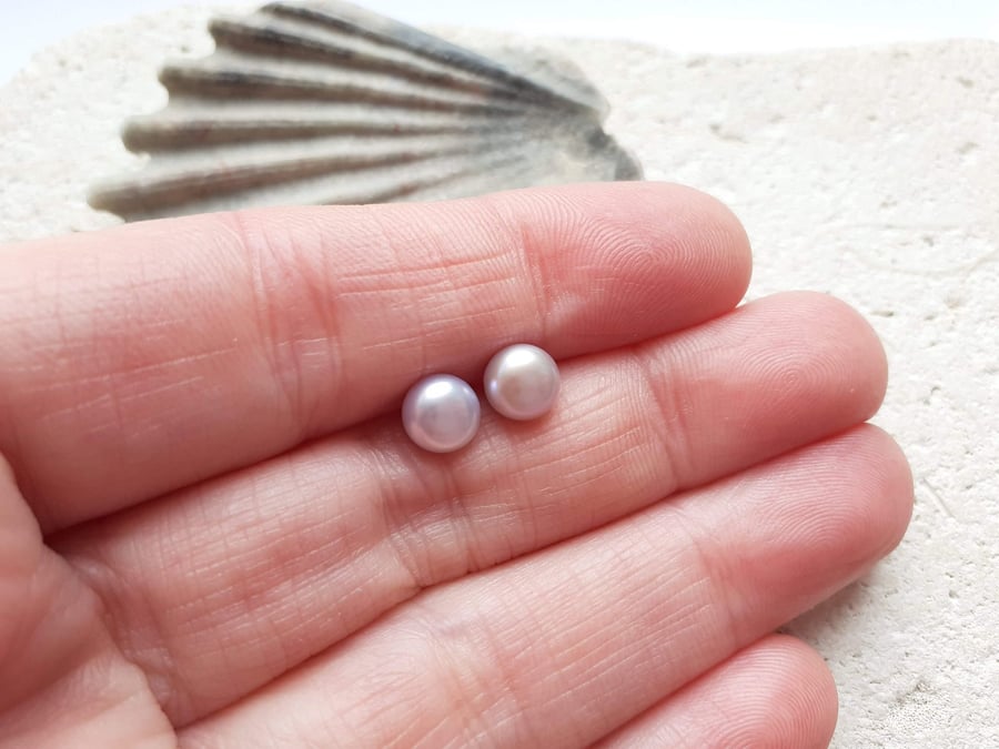 5-6mm Lilac Freshwater Pearl Studs