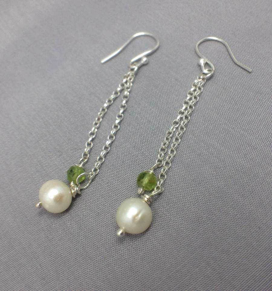 Sterling Silver Green Peridot White Pearl Long Chain Earrings 