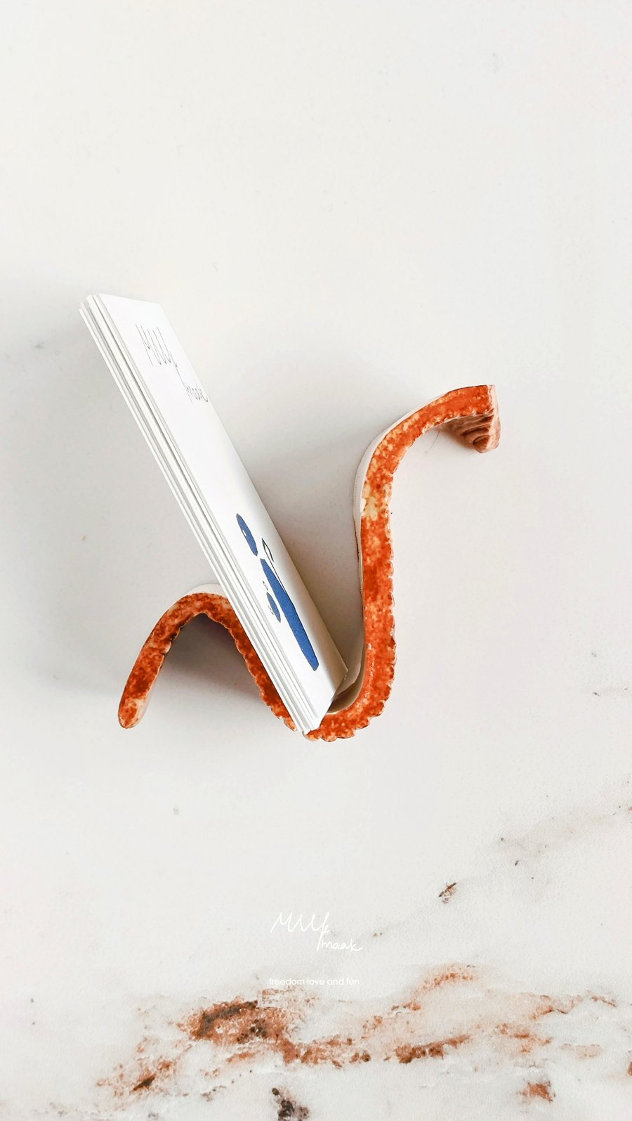 Snake Dual Setting Table Top Business Card Holder