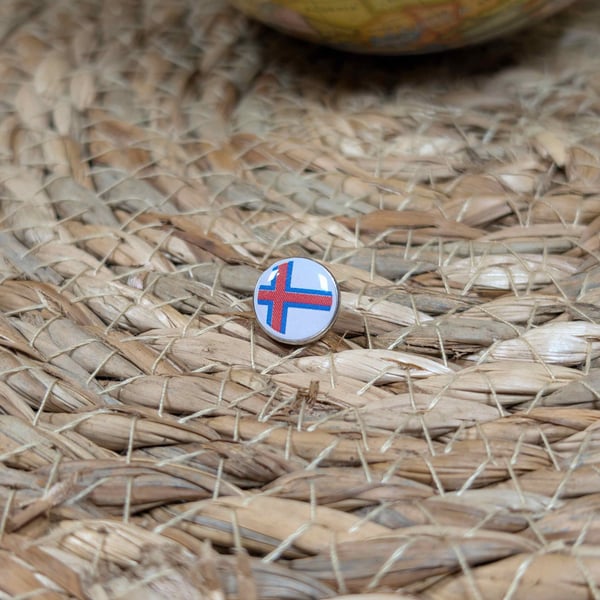 Faroe Islands Flag Map Pin – Nordic Travel Map Push Pin for Wooden Maps