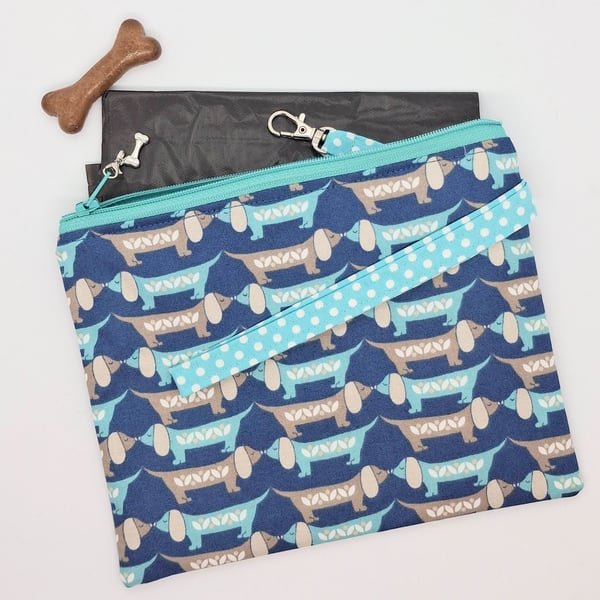 Dachshund zipped pouch 396H