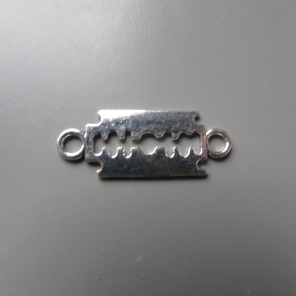 Razor connector Jewellery Charm