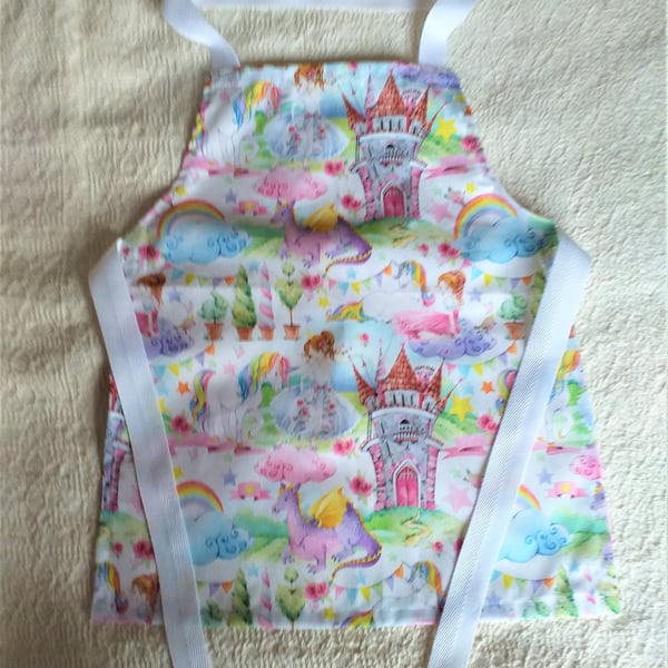 Fantasy Apron age 2-6 