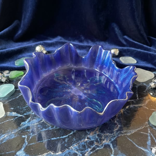 Deep Blue Marble Style Epoxy Resin Bowl with Gold Colour Rim