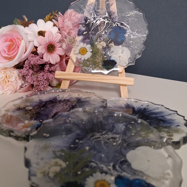 Commissioned Order Navy and Silver Ink Swell & White and Navy Botanicals 