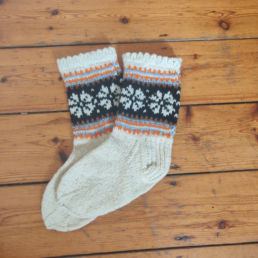 Hand knit thick wool socks traditional fairisle nordic scandinavian christmas 