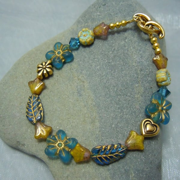Gold plate Czech glass bead bracelet