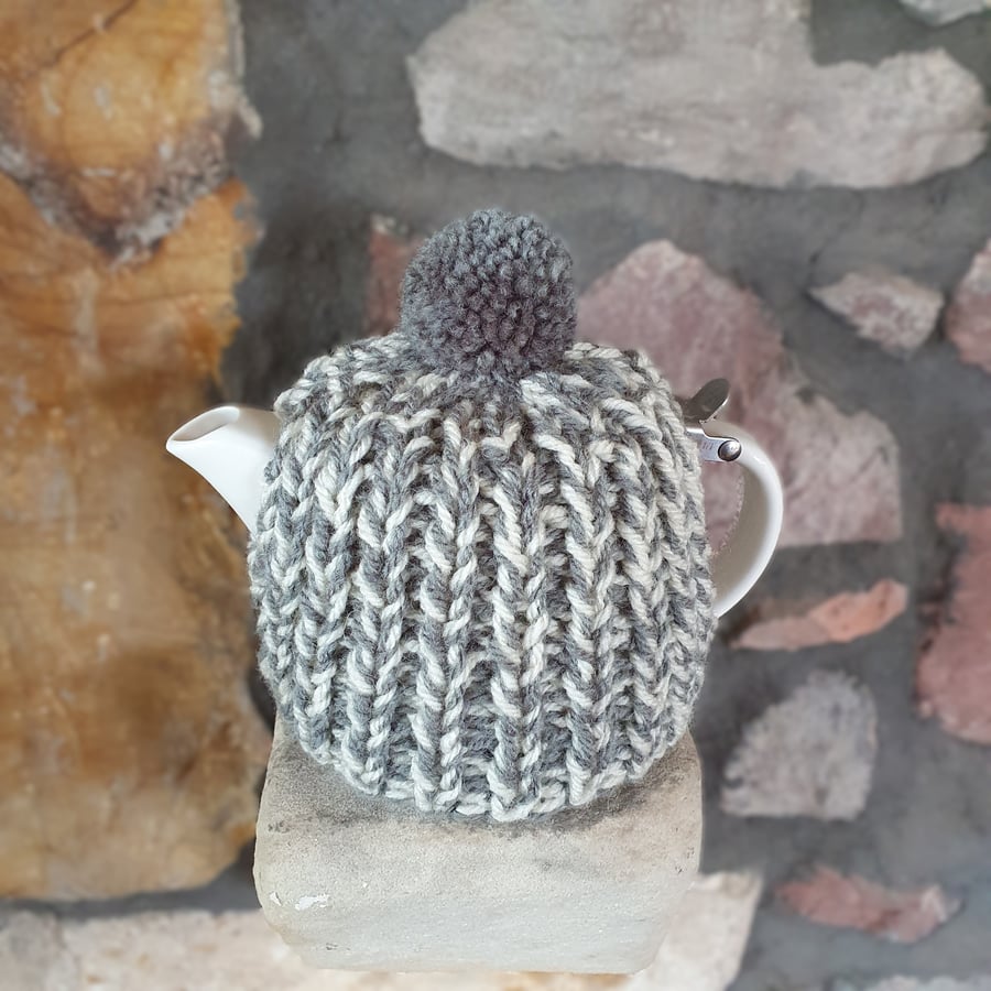 Tea Cosy, Cozy, Tea Pot Cover, Suki, For Life Stump Compatible, Hand Knitted