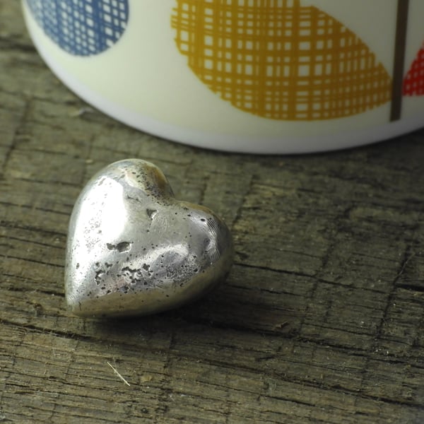 Solid silver heart love token