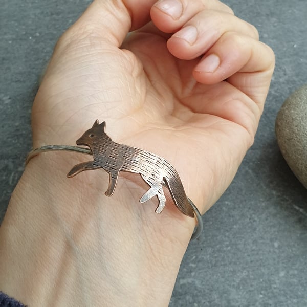 Copper fox bangle, Gift for wildfife lover, Sterling silver bangle