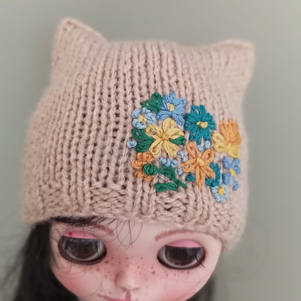 Dolls Cat Hat, Embroidered Collectable Dolls Hat