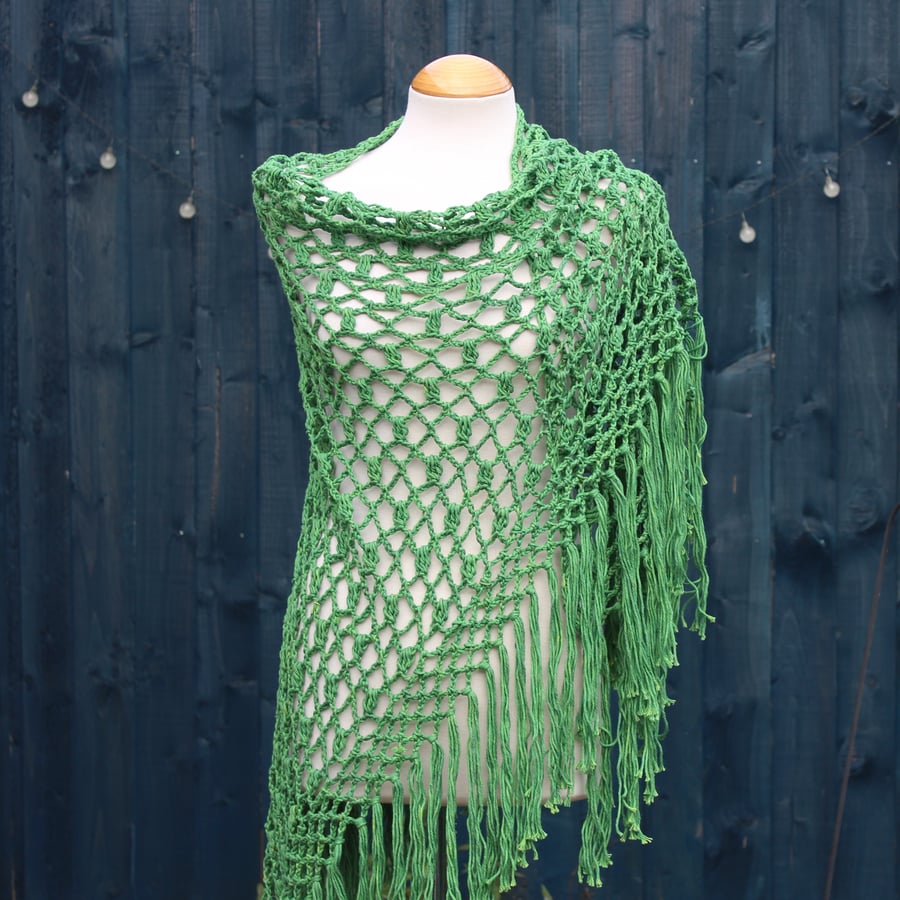 Fringed triangular green crochet lace shawl 100% Cotton - design A444