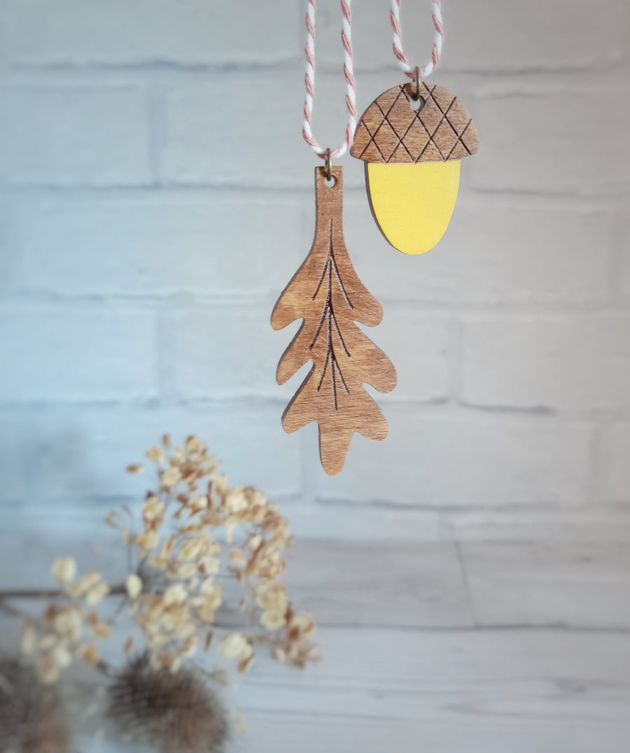 Autumnal Double Decoration, Acorn and Oak Leaf Decoration, Hanging Decoration