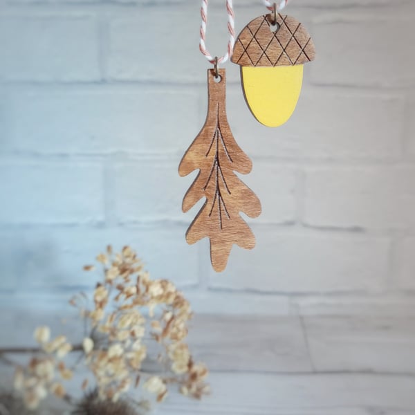 Autumnal Double Decoration, Acorn and Oak Leaf Decoration, Hanging Decoration