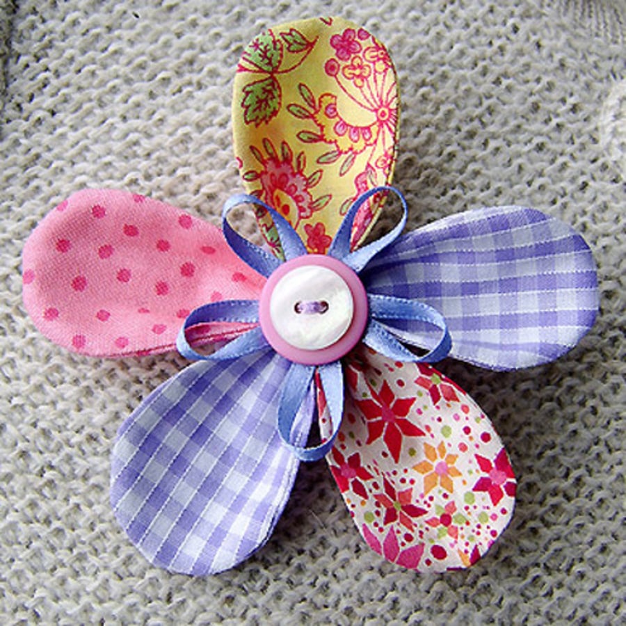 Spring Flower Brooch Corsage